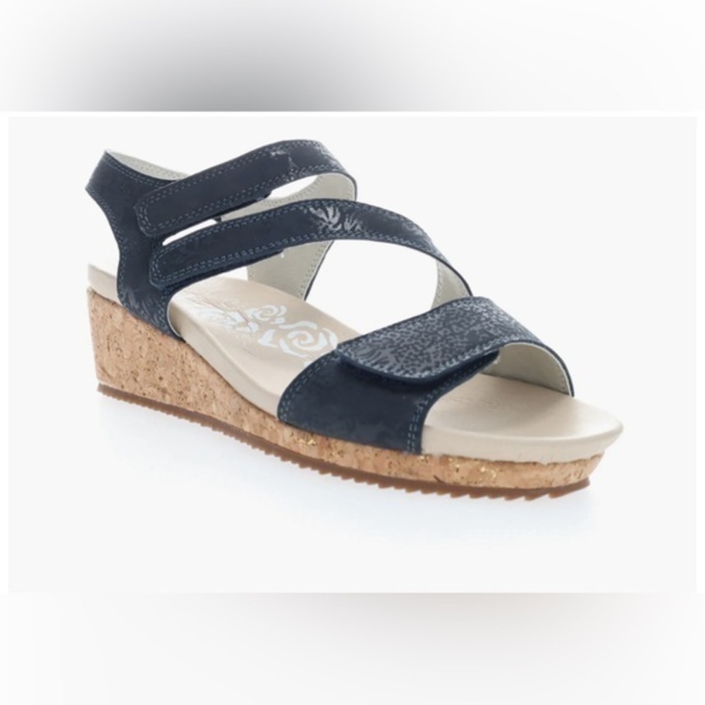 NWOT Women's Propet Millie Sandals Size 9.5